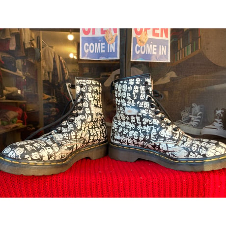 [USED] Dr.Martens  総柄 8HOLE  made in England!