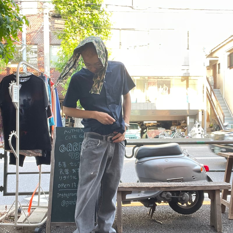 さとる ブラックデニム STAFF STYLING｜THE SHOP YOHJI YAMAMOTO