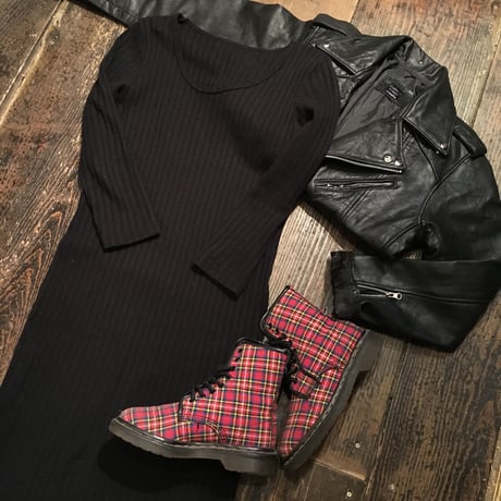 [USED]  BLACK リブ ニットワンピ