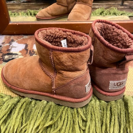 [USED] old "UGG Australia"  シープスキンブーツ PINK