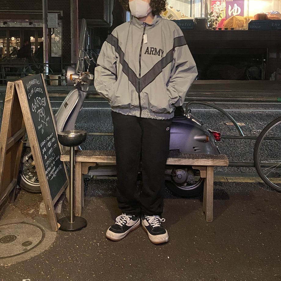 61e697f1113ce061d08ea62b