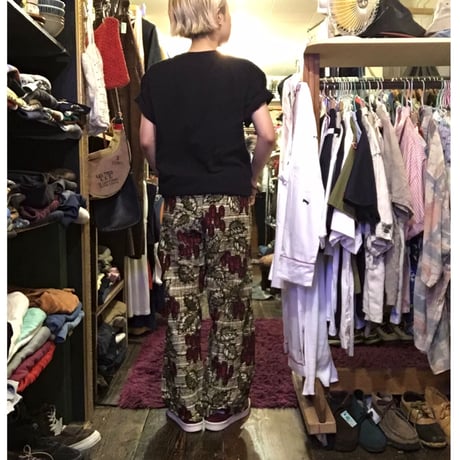[USED] 赤い木の実柄アフリカ イージー PANTS