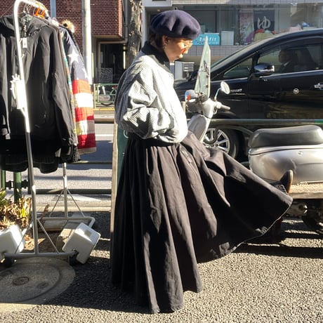 [USED]  GRAMiCCi BLACK  ボリュームロングスカート