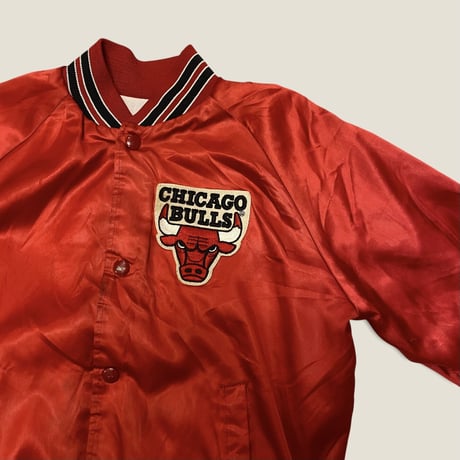 [USED] "BULLS" RED スタジャン