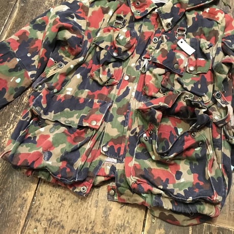 [USED] vintage Switzerland マウンテン CAMO JKT
