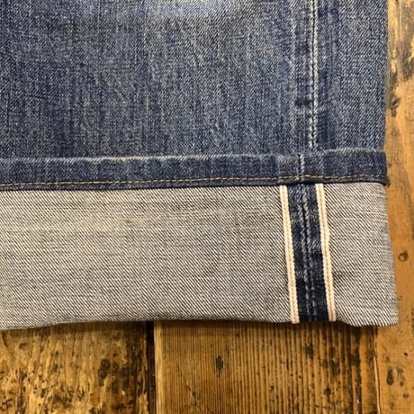 [USED] 1997s Levis 702 シンチバック