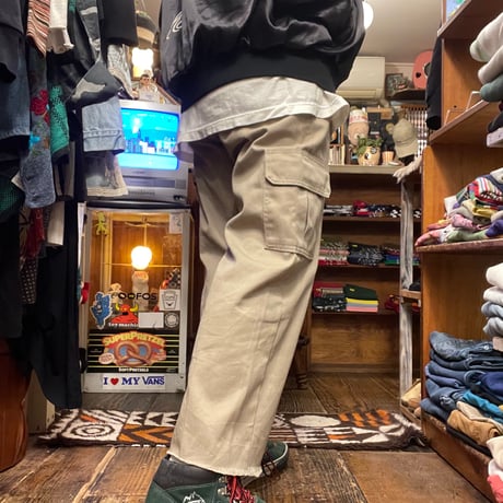 [USED] DICKIES CARGO PANTS (W33/L27)