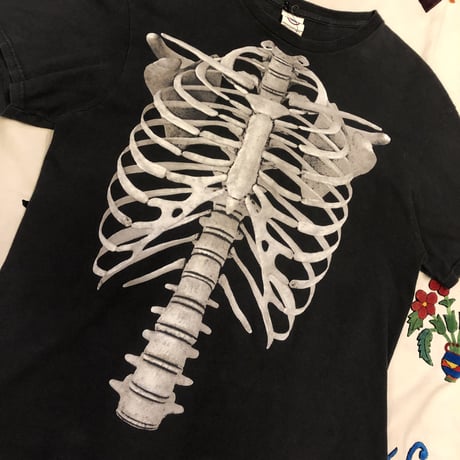 [USED]  skeleton BLK Tee