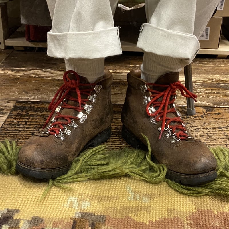 USED] 70's VINTAGE Mountain Boots | garden730