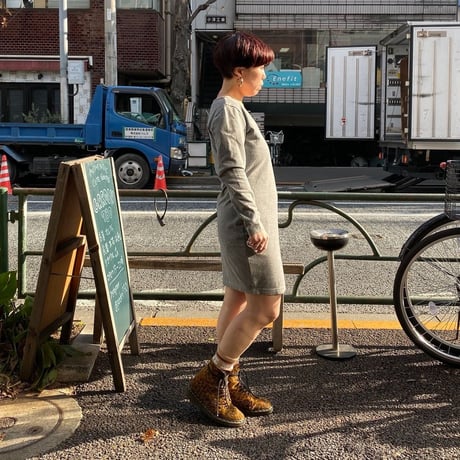 [USED] 冬にオススメ⭐︎タイトワンピース