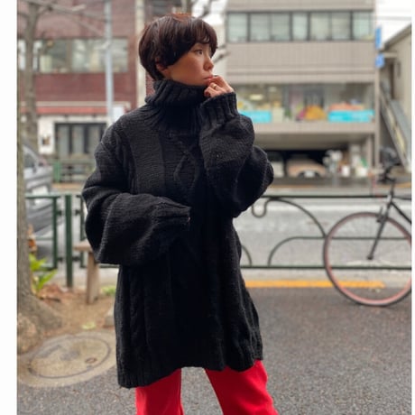 [USED] BLACK タートルニット