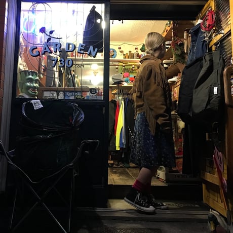 [USED] 花と夜空色のすてきなベロアワンピース