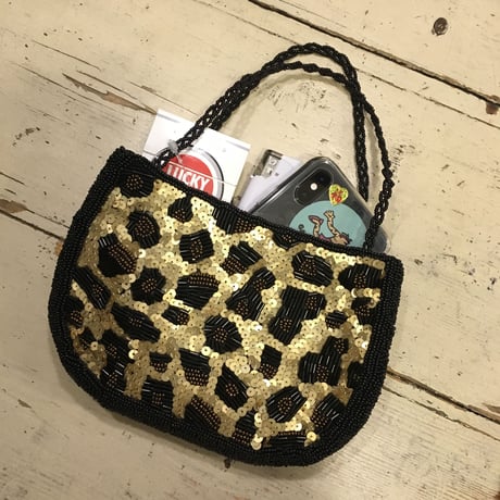 [USED] spangle♡ヒョウ柄ビーズポーチ