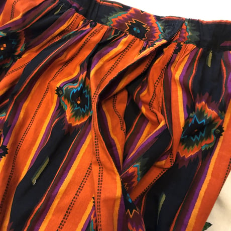 [USED] ネイティブ柄ロングスカート