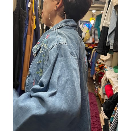 [USED] DENIM × お花の刺繍 JKT