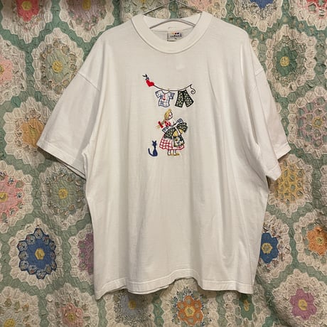 [USED] お洗濯 刺繍 Tee