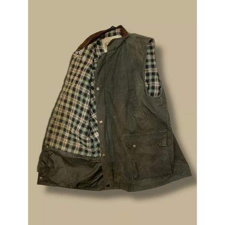 [USED] オイルド ベスト made in ENGLAND.