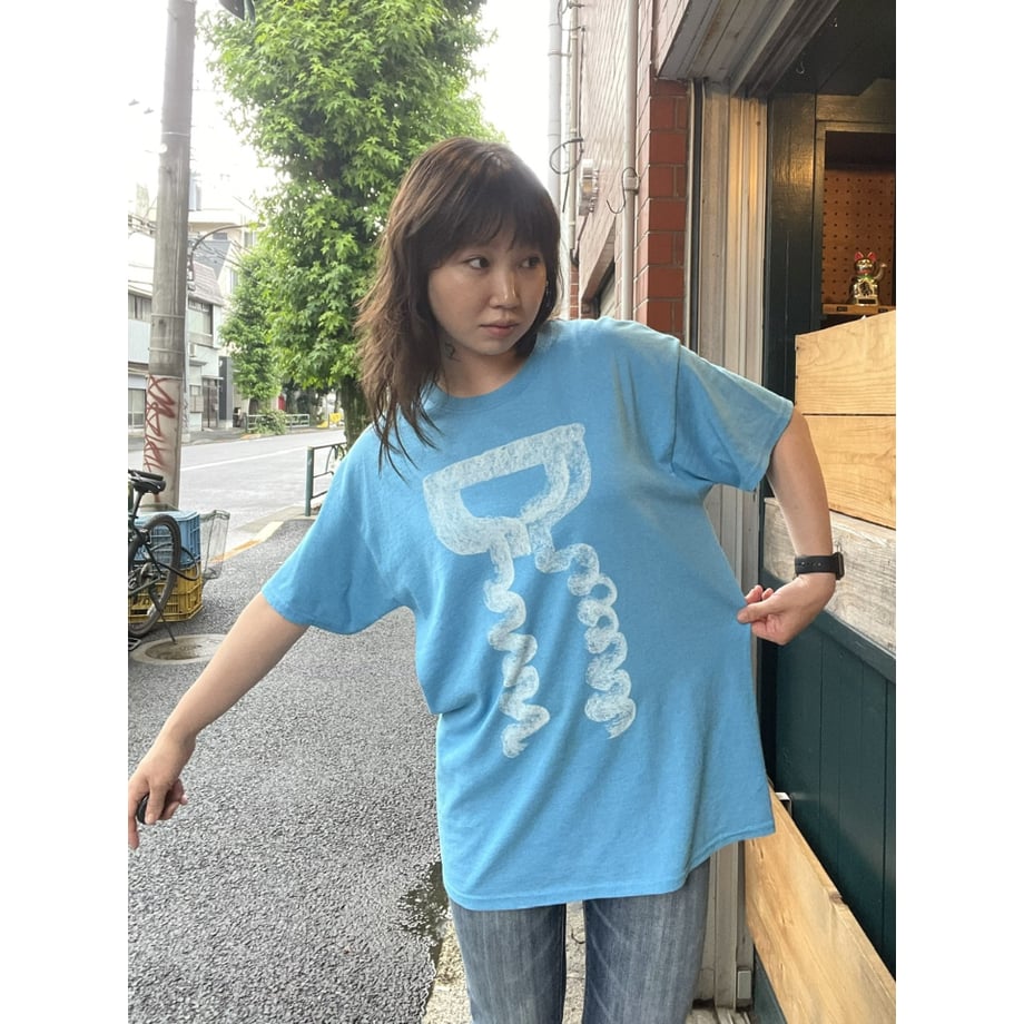 6a40bc1ca75109a8d9db5a17
