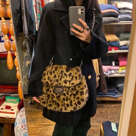 [USED] leopard fur shoulder bag♡