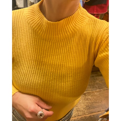 [USED] EURO vintage 黄色 リブニット
