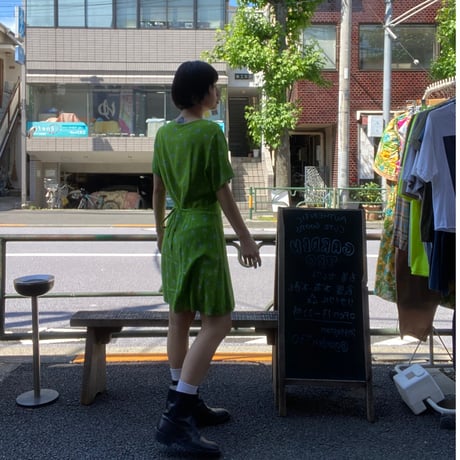 [USED]グリーン小花柄ロンパース