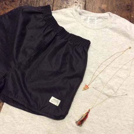 [USED] old NIKE shorts
