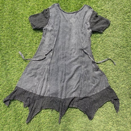 [USED]  レーヨン刺繍ワンピース