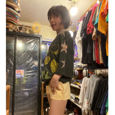 [USED]抜染⭐︎総柄Tee