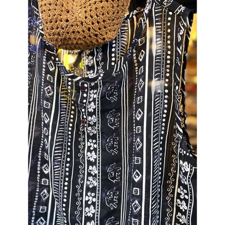 [USED] エキゾチック柄 ゾウさん ノースリーブTOPS