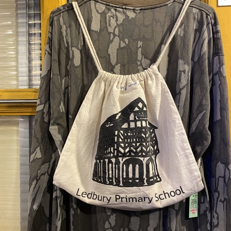 [USED] "Ledbury primary school"ナップサック