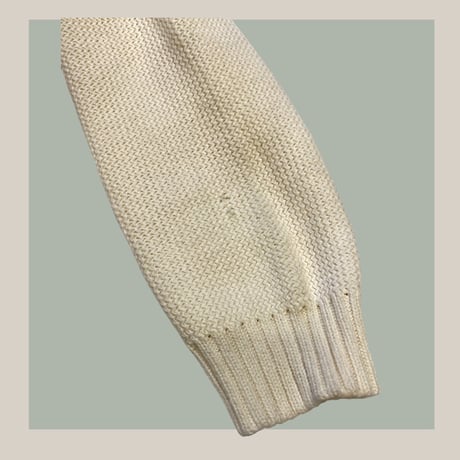 [USED] COTTONＶネック ニット
