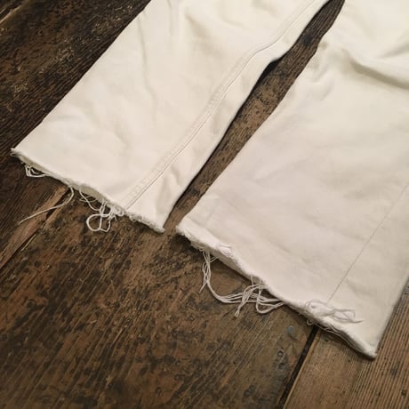 [USED]  Levis 501 WHITE cutoff Denim