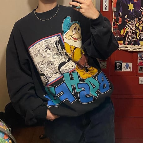 [USED] VintageDisney 90's SnowWhite 🍎 SWEAT