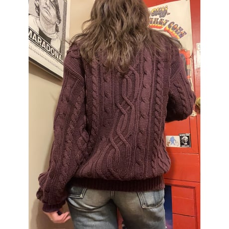 [USED] GOOD COLOR💜ケーブルニット