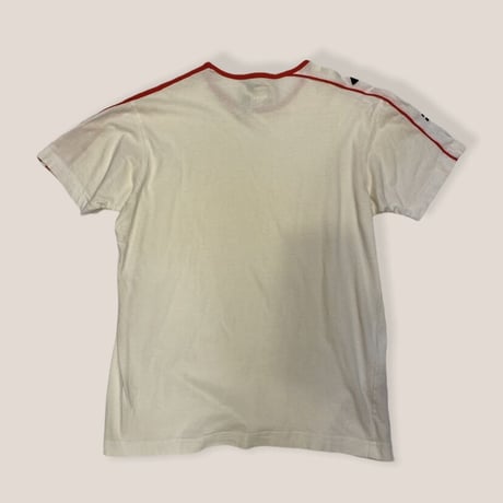 [USED] VINTAGE  adidas Redリンガーtee