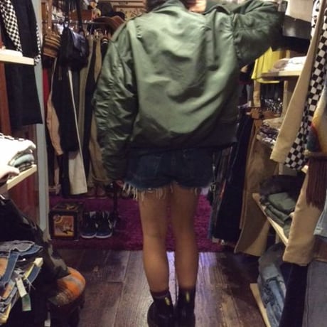 [USED]70's L2B