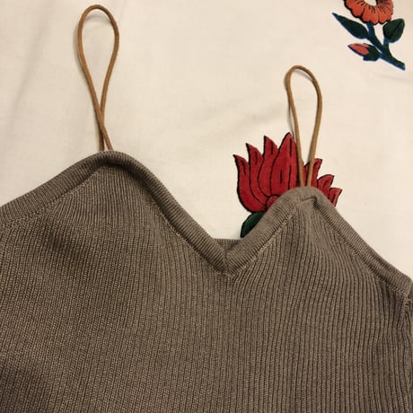 [USED] リブがかわいい♡KNITキャミ
