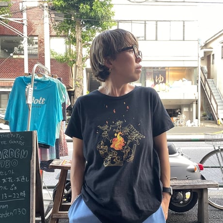 [USED] 焚き火するエルフ🧝‍♀️Tee  / size ladysM