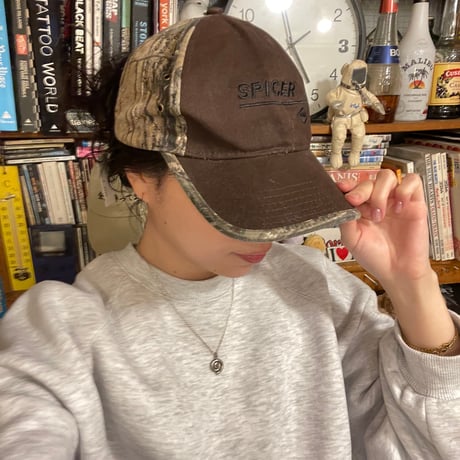 [USED] カモ柄2トーンのパネルCAP