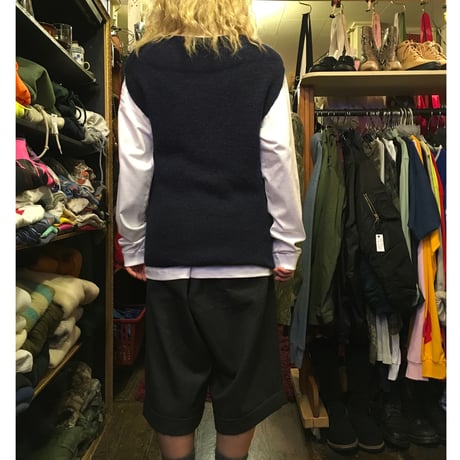 [USED] お洒落な形 NAVY Knit Best