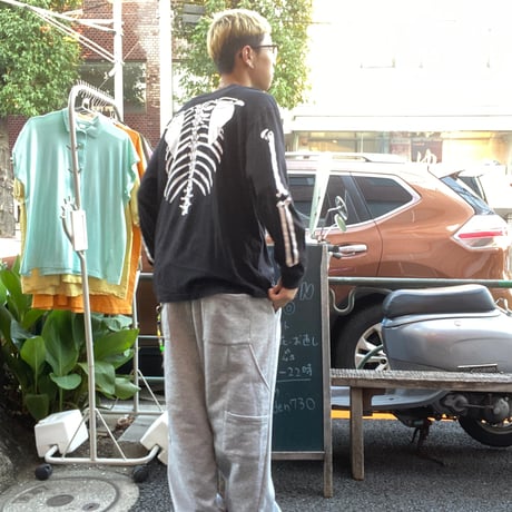 [USED]  GOOD PRINT skeleton BONE Tee