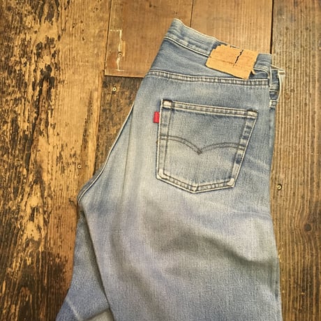 [USED] VINTAGE Levi's 501 W32 赤耳 ダメージデニム