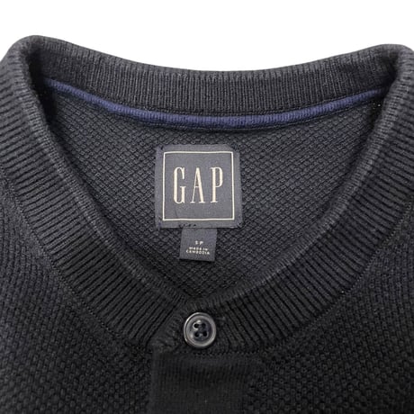 [USED] "GAP" ヘンリーネックTOPS