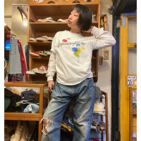 [USED]90’s vintage 🎵tee
