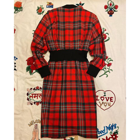 [USED] 赤タータンチェックワンピース❣️