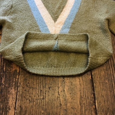 [USED] vintage ちび丈3色Vニット