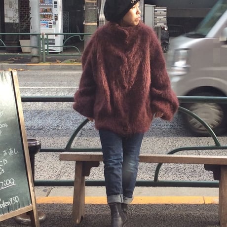 [USED] ほんわりモヘアのニット