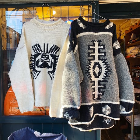 [USED] 南米 HAND MADE ざっくりニット 