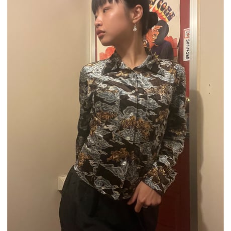 [USED] GOOD🐯ベロア shirt