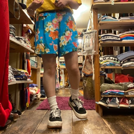 [USED] ハイビスカス柄🌺Shorts